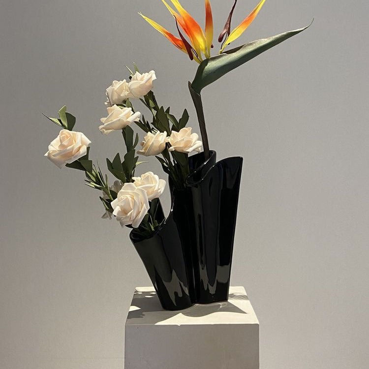 Splendid Elegance Ceramic Vase – Vintage Decorative Ornament Sofa By Design