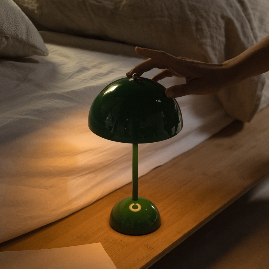 Green Flowerpot Portable LED rechargeable Table Lamp – Vintage Touch Lamp